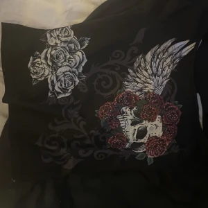 Shein y2k baby tee - Rensar ut min garderob 💋