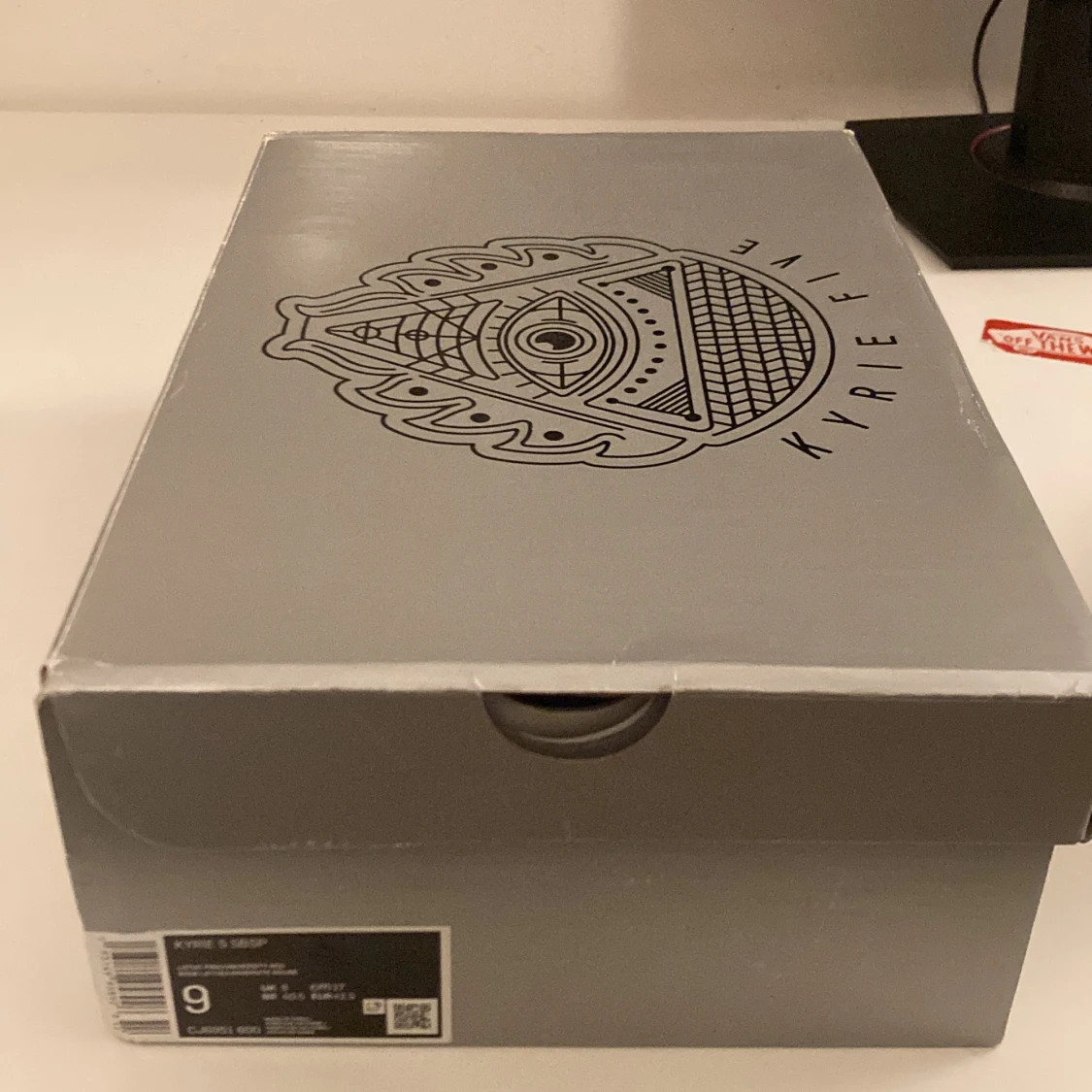 Kyrie 5 SpongeBob Patrick