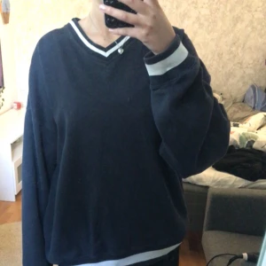 Brandy melville hoddie  - Fin brandy hoddie i jättebra skick!