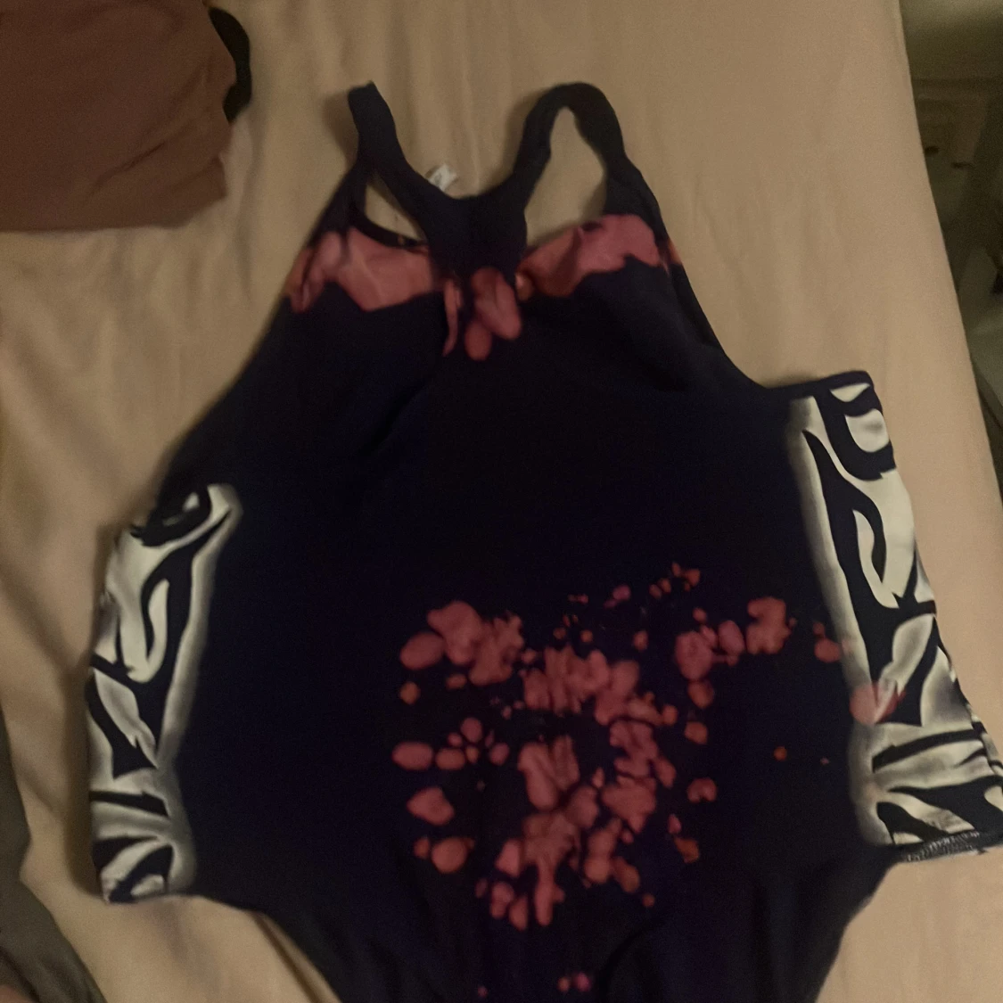 Body lila från weekday - 90