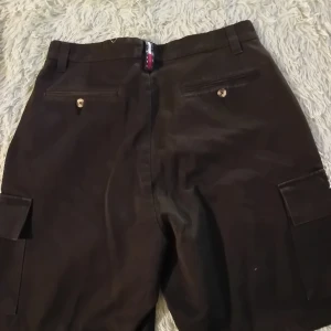 Shorts  - Ny shorts. 100% bomull. 