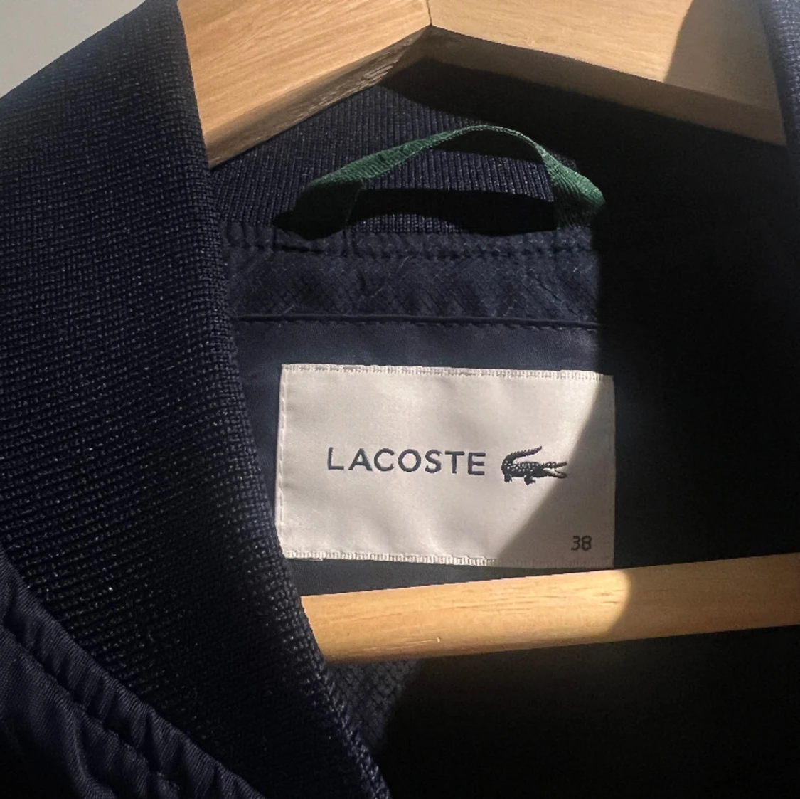 Lacoste damjacka  - 91