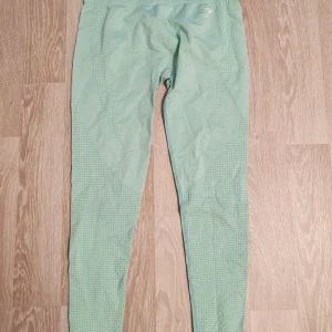 Gymshark - Mintgröna träningstights från Gymshark i stl M. Fint skick