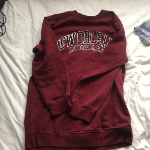 Snygg tröja för vintern - Snygg tröja i xs fast är mer åt m hållet. Ny köpt/ aldrig använd. Bra skick