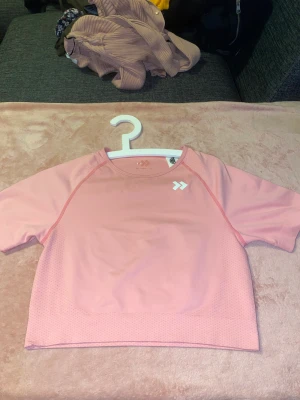 Träning tröja  - Passar s och xs 