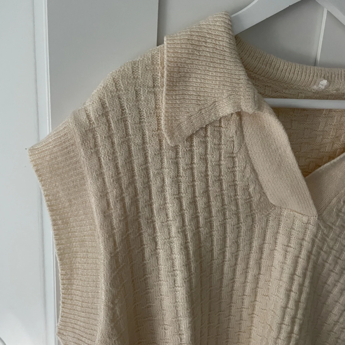 Stickad tröja - 91