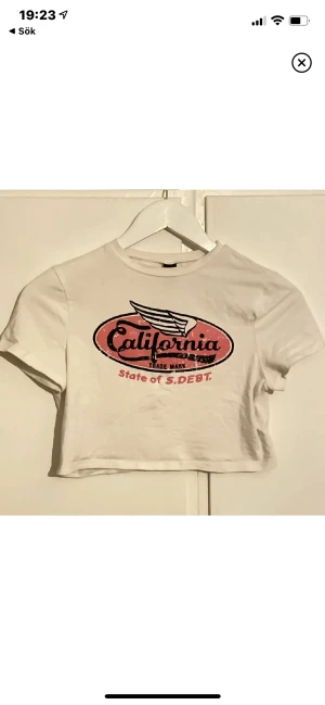 t shitt - t shirt/ baby tee💕