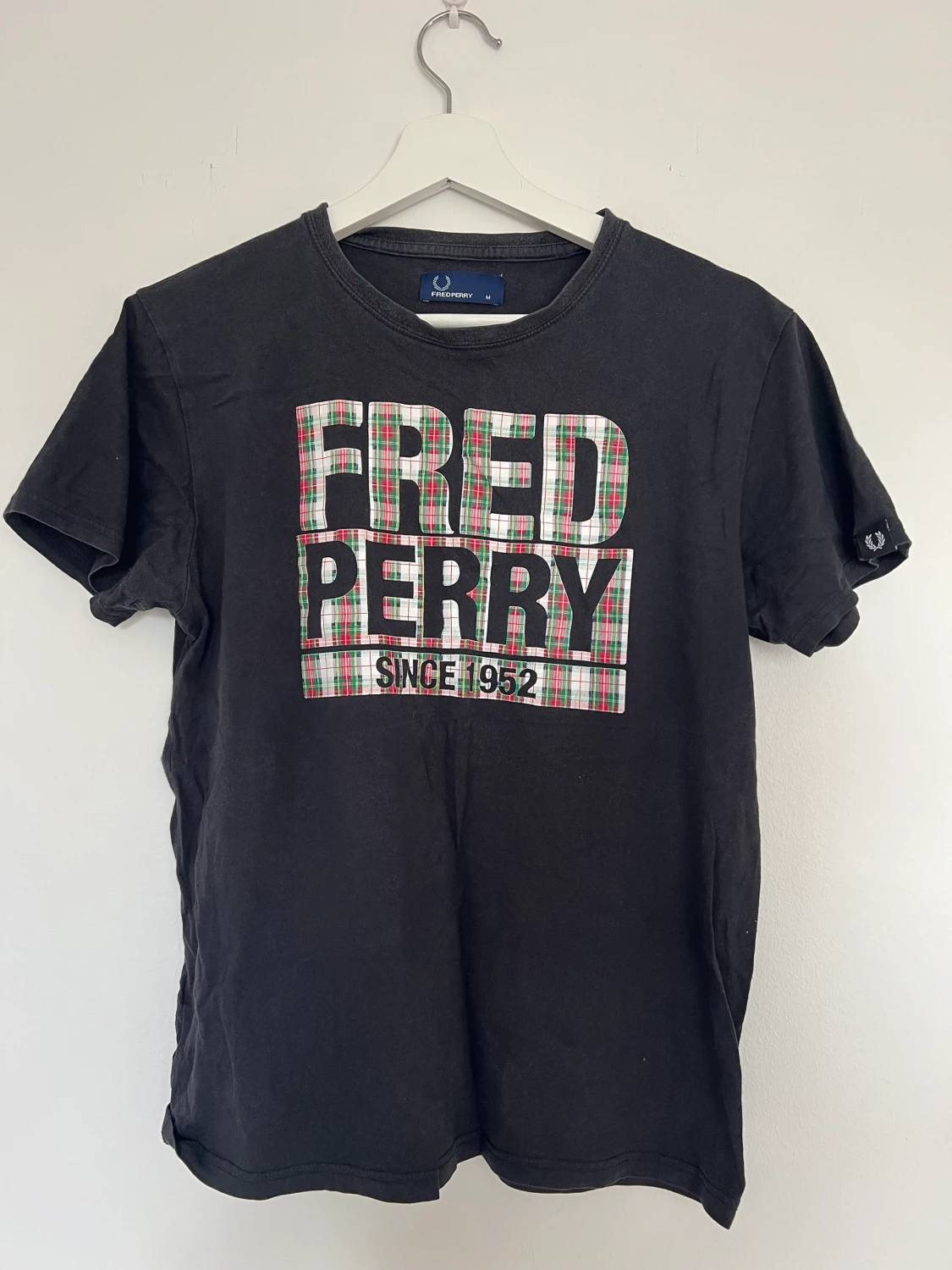 Fred Perry tröja