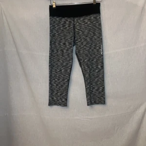 Tights 3/4 SOC 40 - Tights 3/4 SOC 40 Skick bra  (0190) 