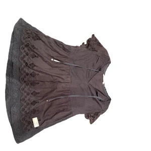 Söt oddmolly blus - Jätte söt odd Molly blus i deras storlek 0 (tror de är antingen xs eller s)🪷