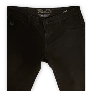 Miss me jeans  - Miss me jeans! måtten är: 36cm rakt över, 73 i innebenslängd, ytterben 96 cm! läs min policy (finns på likade inlägg) innan du skriver, du kommer antagligen få svar på din fråga där 💓