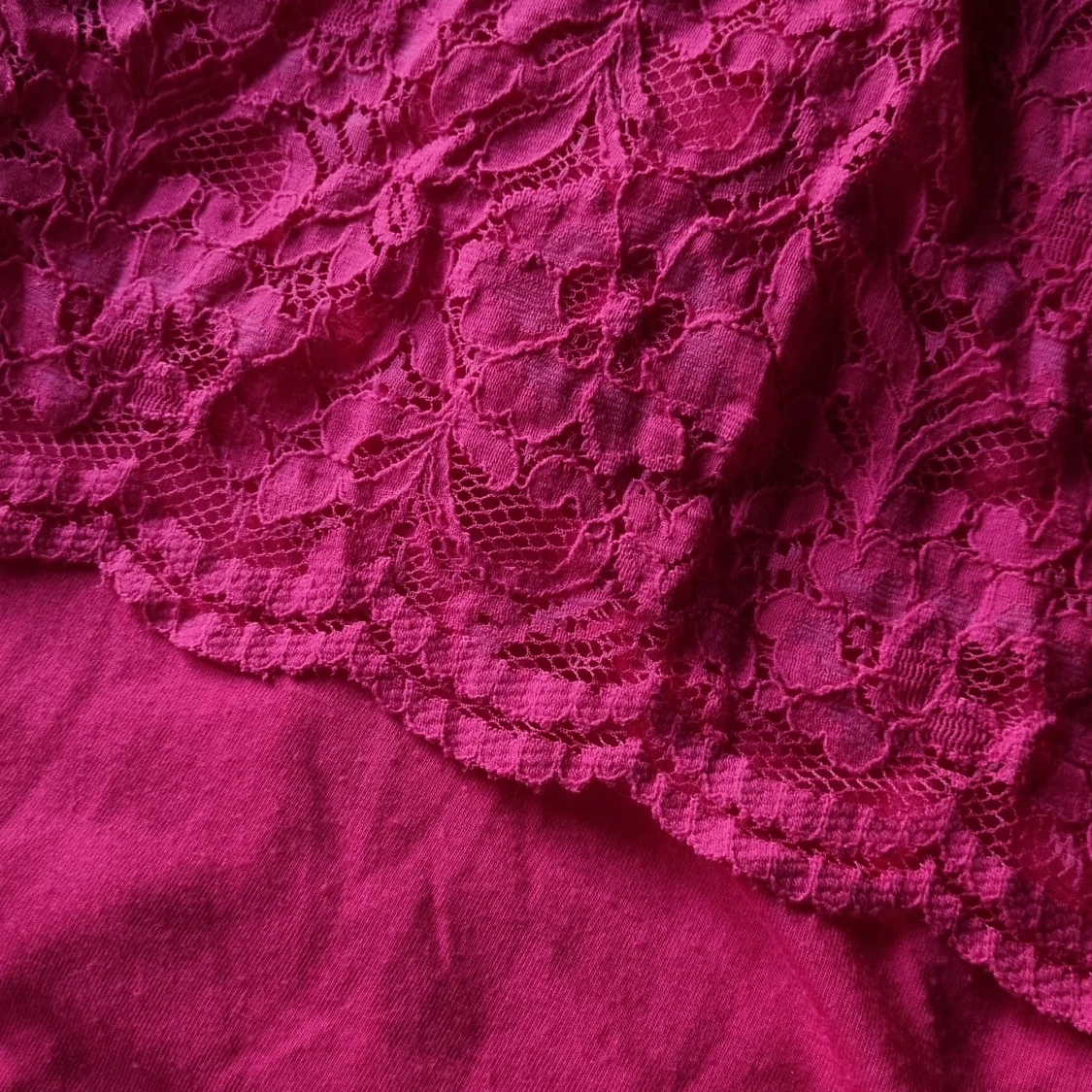 Rosa spetsklänning  - 91