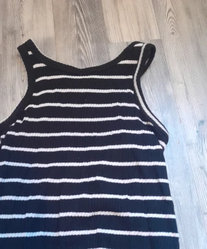 Linne - Köpte denna linnet ifrån kapphal för 129kr och säljer den för 40kr