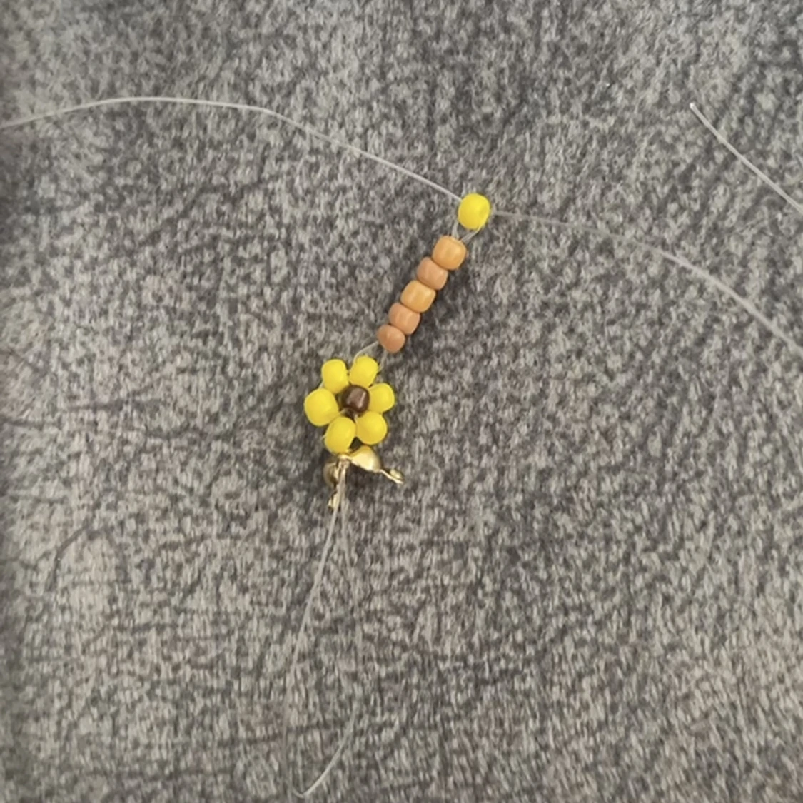 Blomarmband i pärla - 91