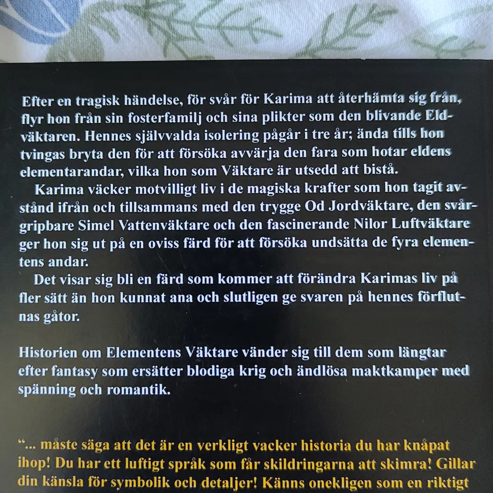 Svensk bok skriven av Emma Lundqvist . Övrigt.