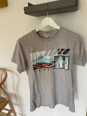 Kenzo t-shirt - Hittade denna tishan hemma som jag växt ur