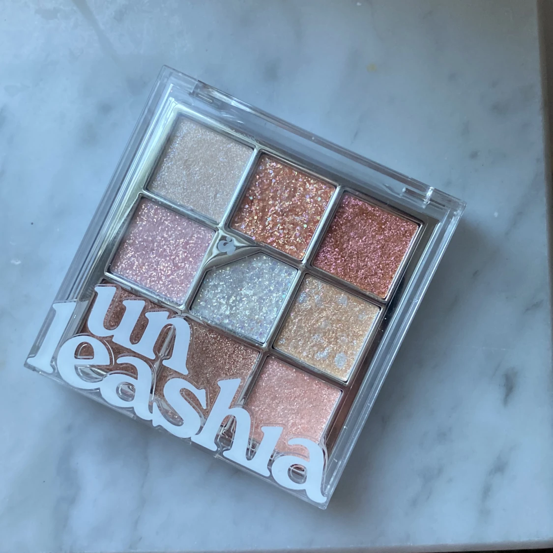 Unleashia glitter palette 