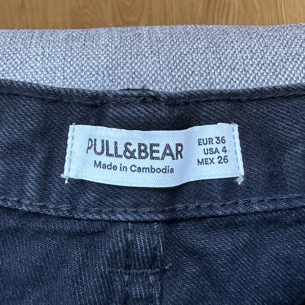 Jeansshorts Pull & Bear, Stl 36 🤍. Shorts.