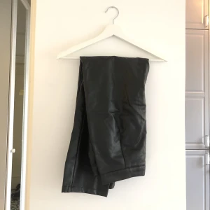 Skinnbyxor  - Linn Ahlborg x NAKD