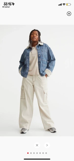 Jeans jacka  - Denim jacka från hm använd bara några gånger men är i nyskick 