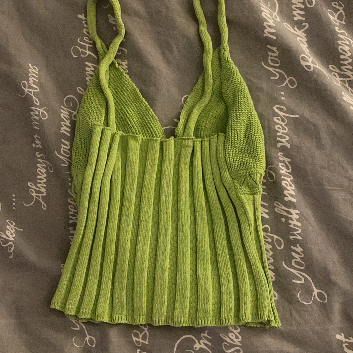 Stickad figursydd topp - 90