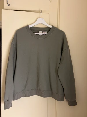 Crewneck - Crewneck från hm 