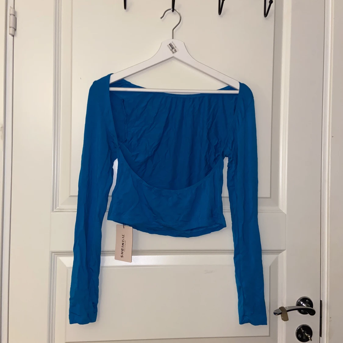 Tröja med öppen rygg  - 90