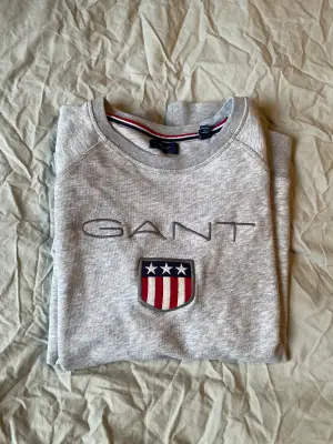 GANT sweatshirt 