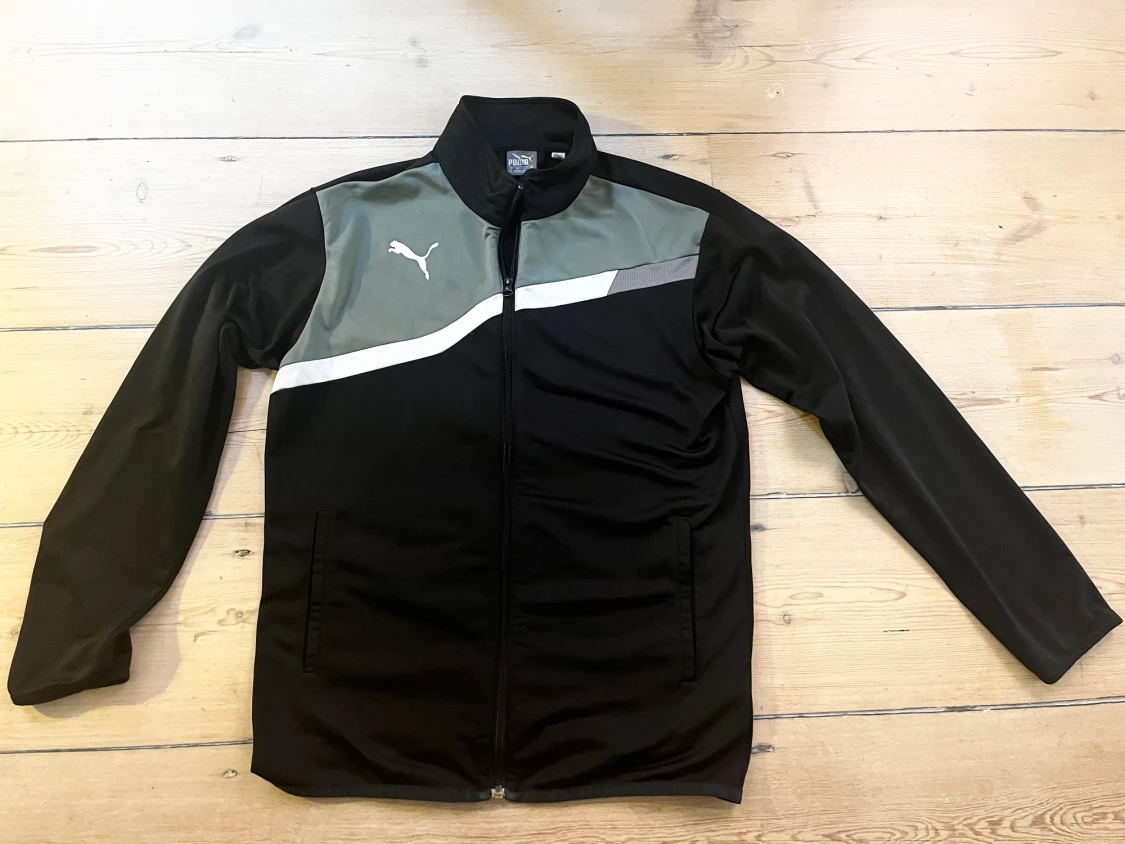 Puma träningsjacka S