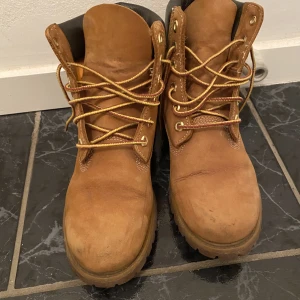 Timberland vinterkängor  - Vattentäta och knappt använda. Mycket bra skick