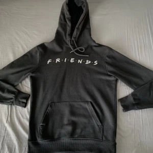  Hoodie  - Hoodie, Friends  Storlek S