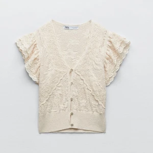 Stickad topp från Zara - Jättesöt topp från Zara🩷Använd bara ett fåtal gånger