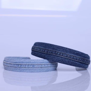 Diadem - UF företag som gör diadem. Vi har olika designs. Skulle något vara sålt men önskas så gör vi det, kan dock inte garantera 100% att alla är likadana då de är handgjorda och unika. Vi skickar såklart bild innan till er i det fallet!🩷 pris 99kr + frakt. 