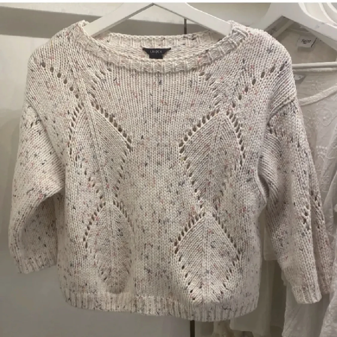 Trekvatsärmad tröja - 90