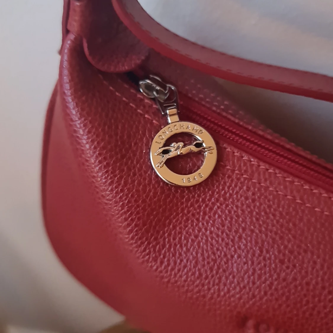 Longchamp axelremsväska - 90