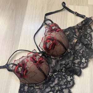 Snygg bh - Tyvärr är denna för liten för mig då det är en B-kupa🫶skriv till mig om fler bilder önskas✨❤️‍🔥