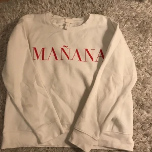 Sweatshirt  - Från hm 