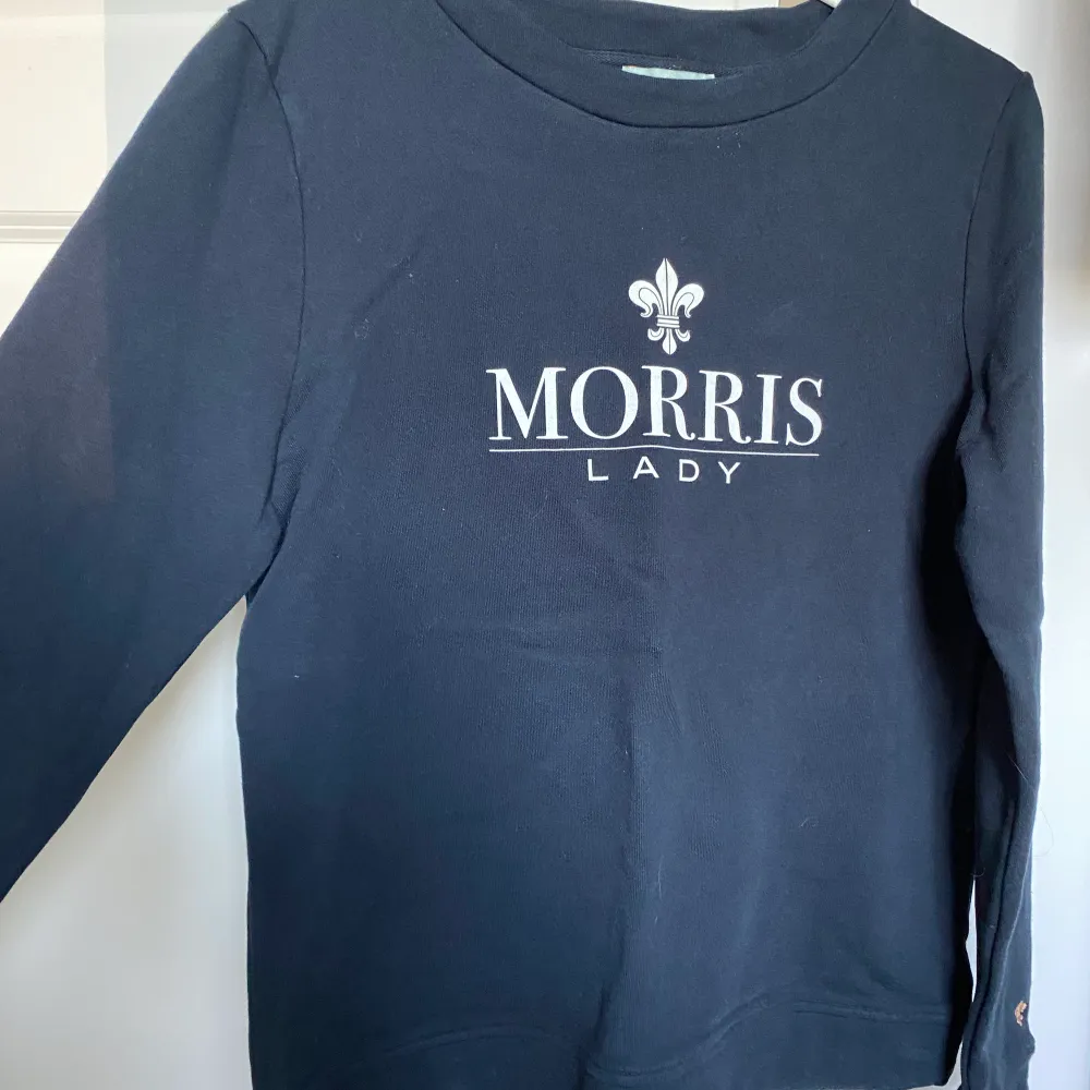 Äkta Morris lady sweatshirt  Endast testad, så mycket bra skick! Storlek S 150kr. Toppar.