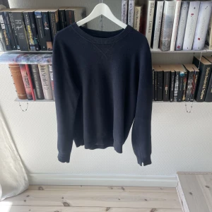 A days match tröja - Riktigt snygg tröja från A days march i mycket bra skick. Hör av er vid frågor👍🤙