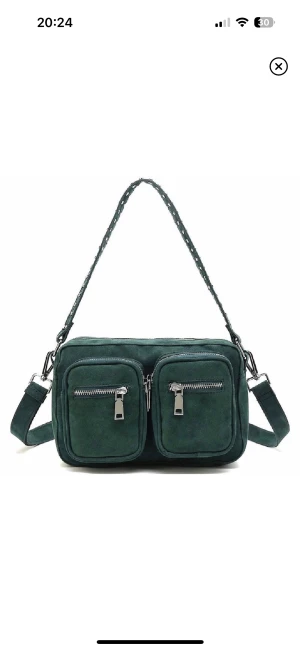 noella väska - säljer nu min älskade noella väska i mellan storleken köpt i höstas. ❤️