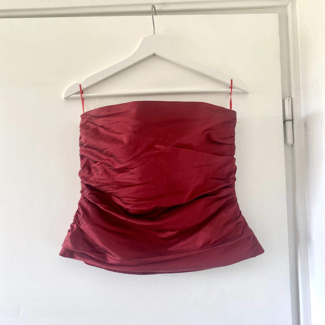 Röd festlig tubtopp/korsett - 90