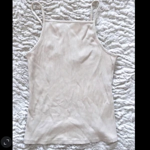 Beige linne - Storlek 34  Ginatricot Beige 