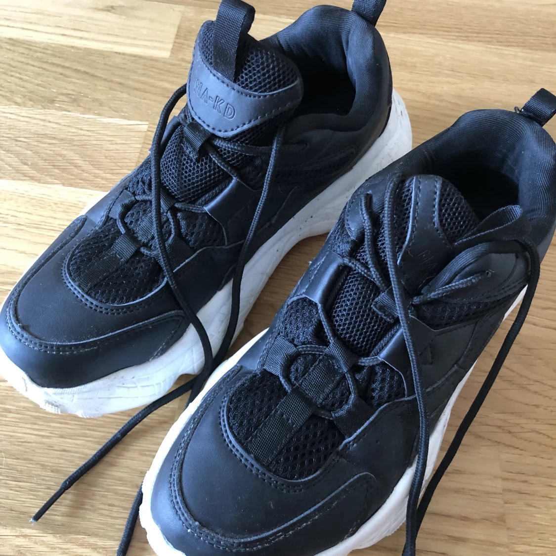 Sneakers - 90