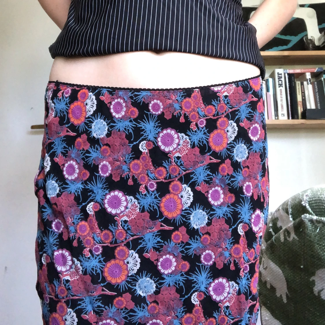 Midi kjol blommig - 90