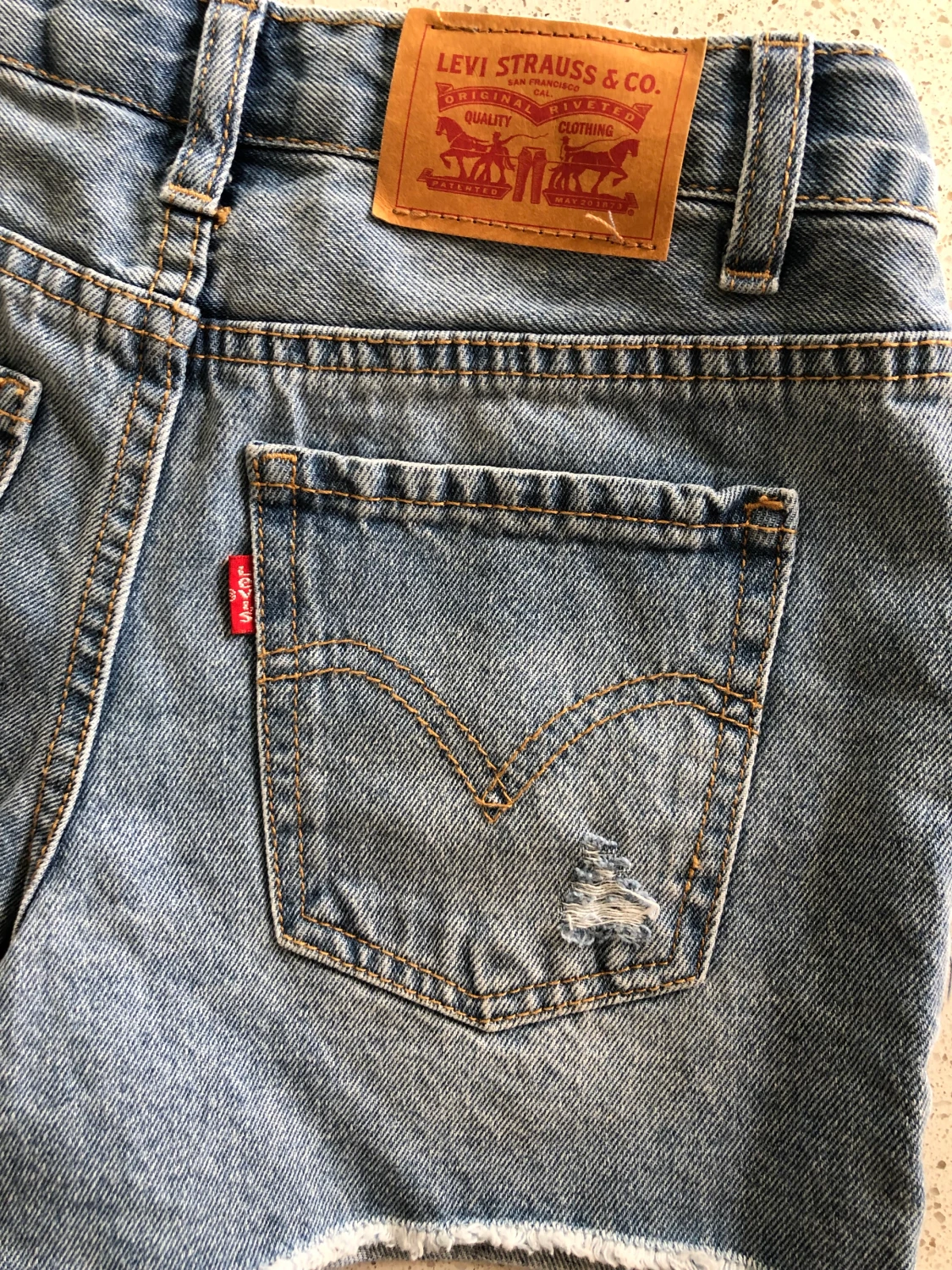 Levis Shorts barn - 90