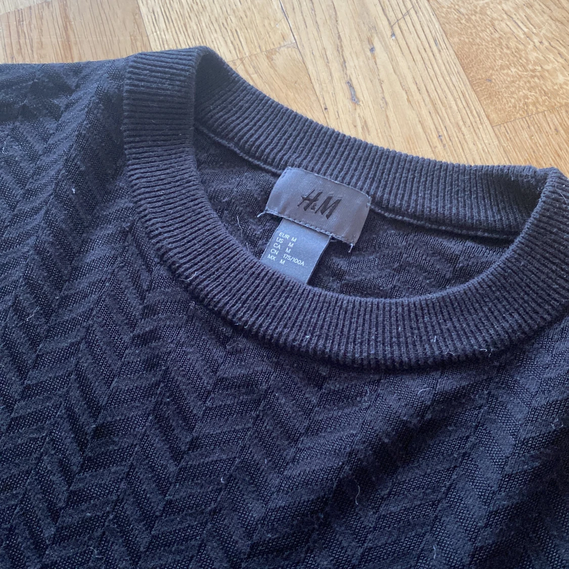 Svart tröja med mönster H&M - 91