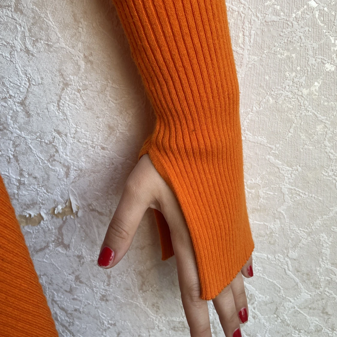 Långärmad tröja med slits - 91