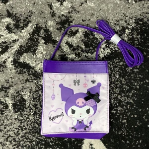 Liten kuromi väska - Liten kuromi väska från Japan, ny. Säljs då den inte används. 