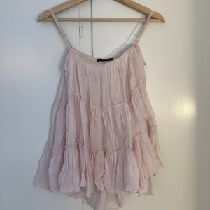 Rosa topp - Säljer denna rosa gulliga toppen✨