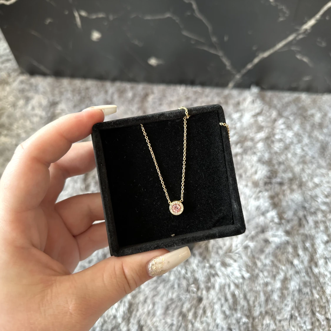 Bud to rose halsband - 90